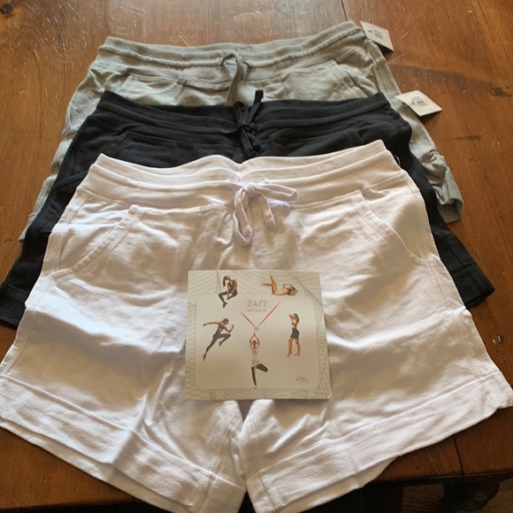 3 pack active wear casual shorts - Picture 2 of 6